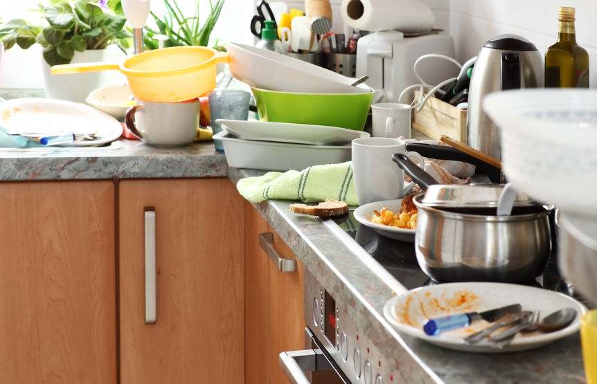 decluttering kitchen checklist