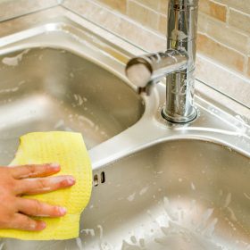 how to clean sinks drains